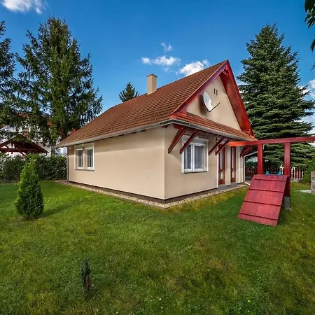 In Balatonmariafürdo 40848 * Balatonmáriafürdő